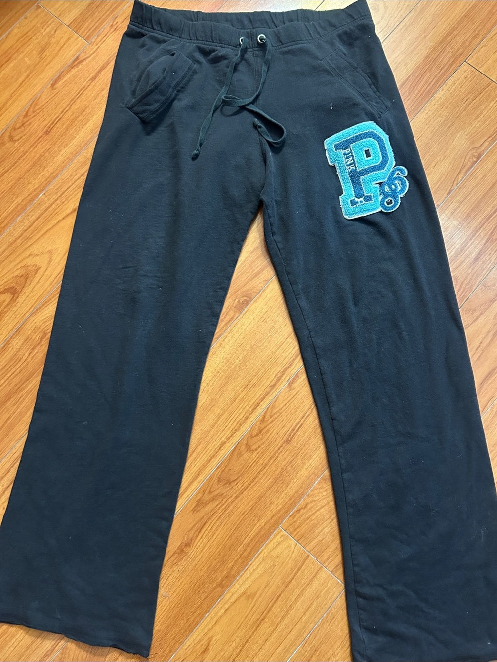 VINTAGE 🎉 VS PINK Black Sweatpants with Blue Patch Detailing